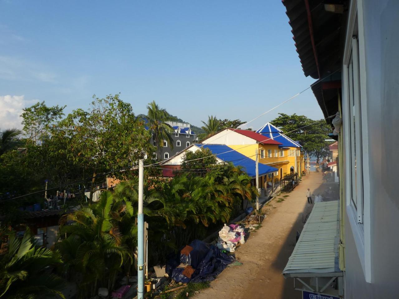 Ing Ing Guesthouse Koh Rong Sanloem Exterior photo